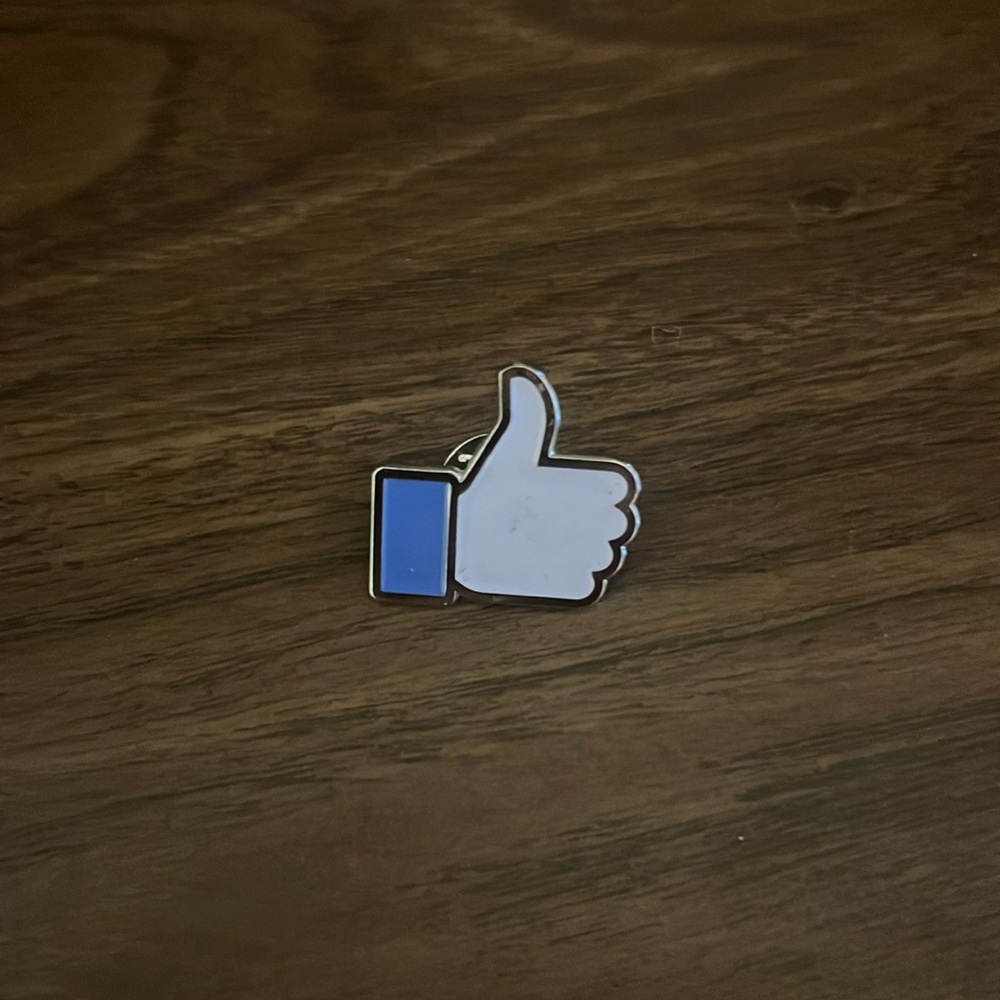 Facebook pin